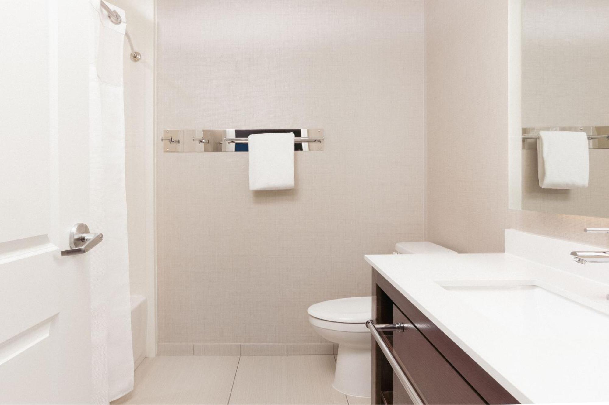 Residence Inn By Marriott Las Vegas Airport Экстерьер фото