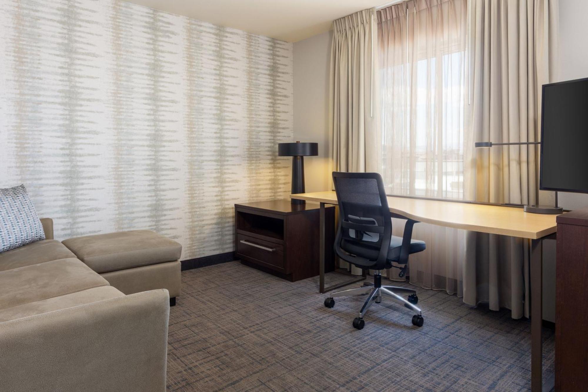 Residence Inn By Marriott Las Vegas Airport Экстерьер фото